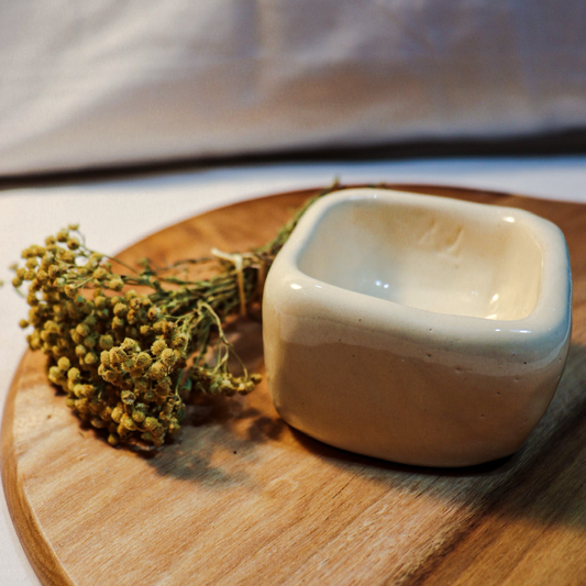 Square ivory condiment bowl